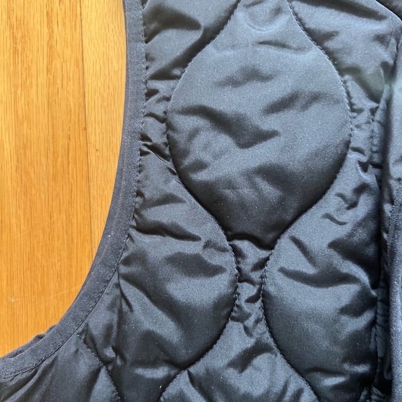 J. Crew New quilted excursion vest Size XXS - Picture 4 of 9